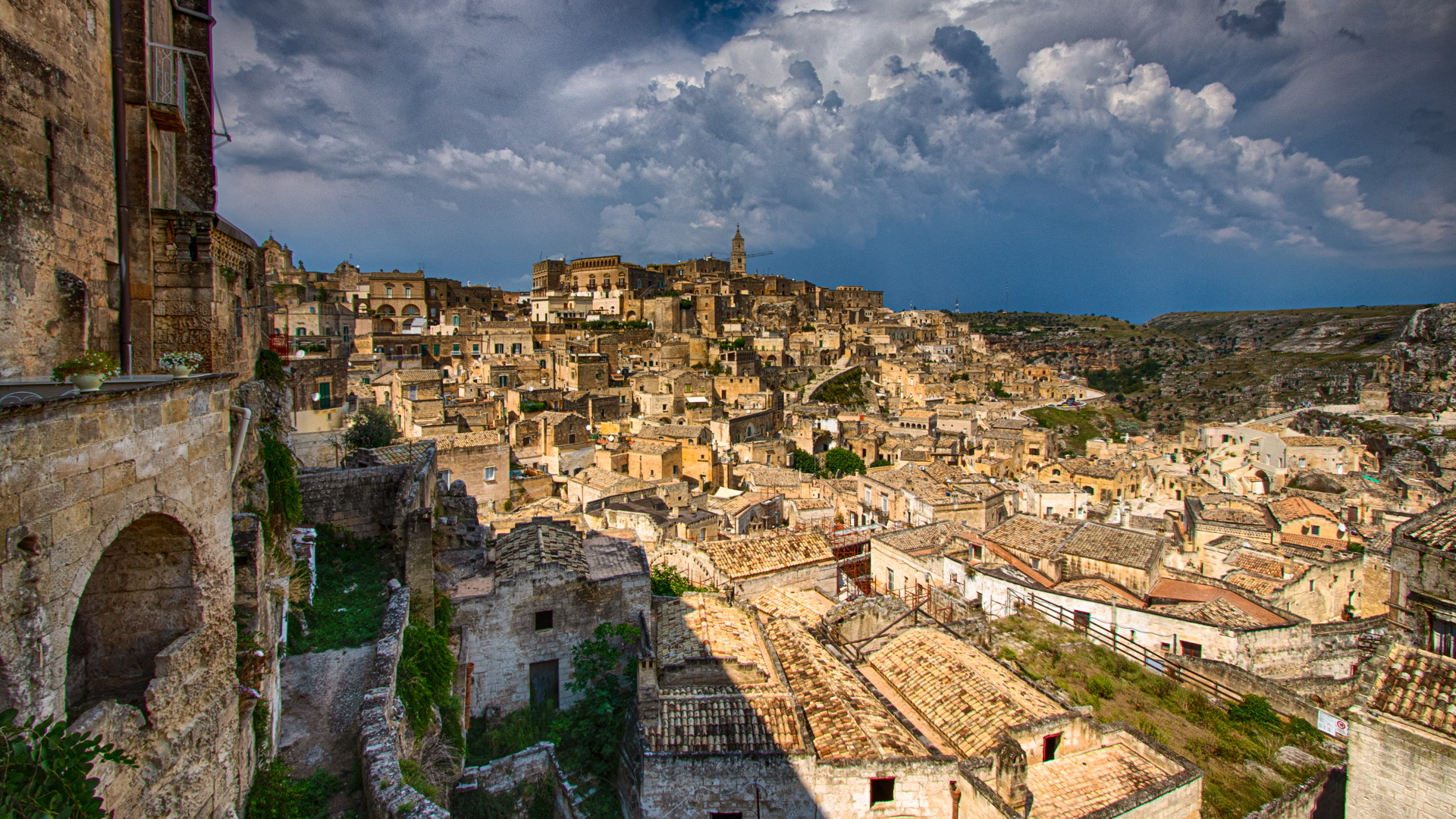 Italien - Basilikata - Gewitterstimmung in Matera Italien - Basilikata - Gewitterstimmung in Matera